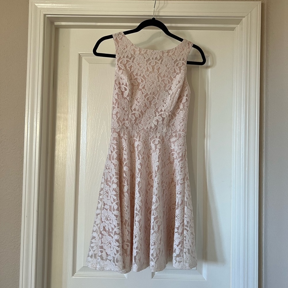 Lace dress